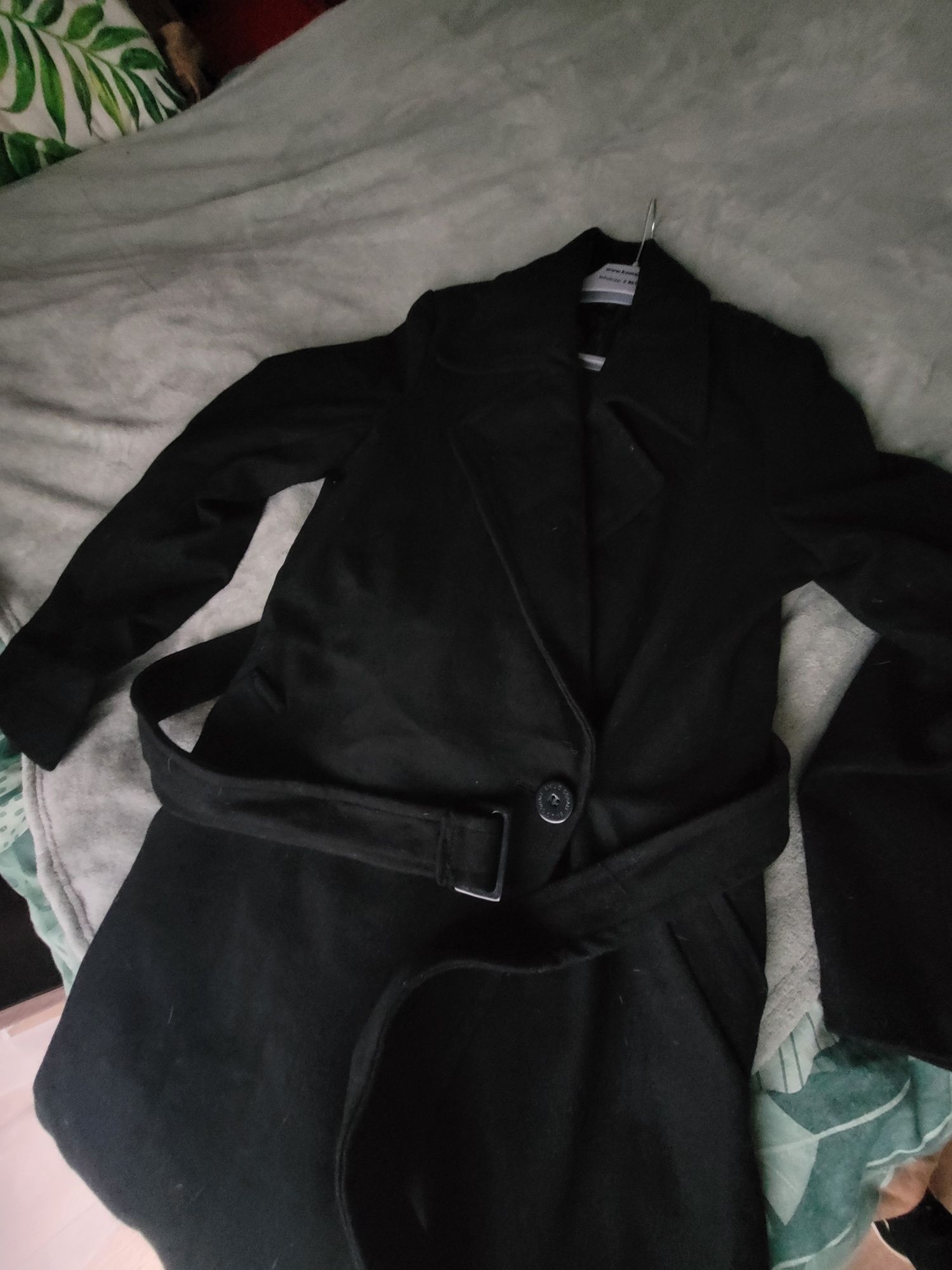 Elegancki płaszcz czarny / poszewka