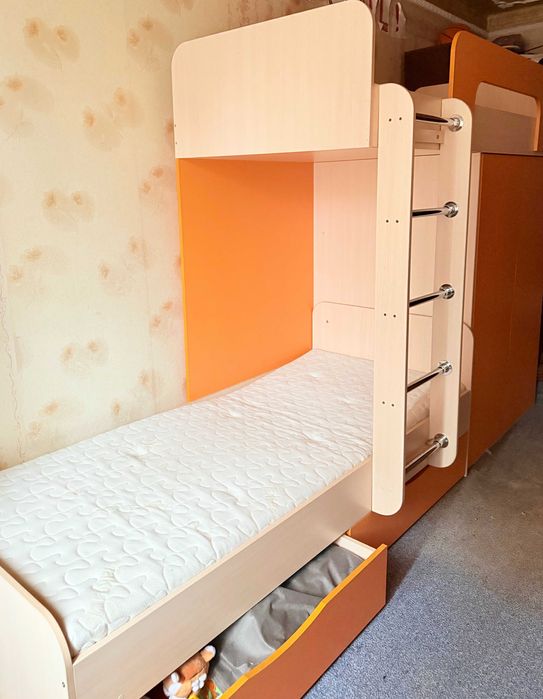 Кровать двухъярусная  Харьков