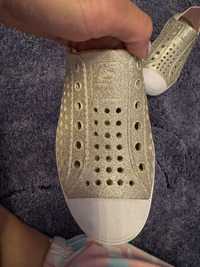 Крокси сабо сандалі від Sketchers розмір 30 31