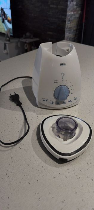 Liquidificadora Braun sem copo