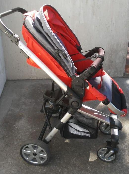 Универсальная коляска Foppapedretti Tres Travel System (3 в 1)