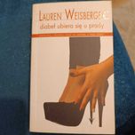 Książka diabeł ubiera się u Prady. Lauren Weisberger