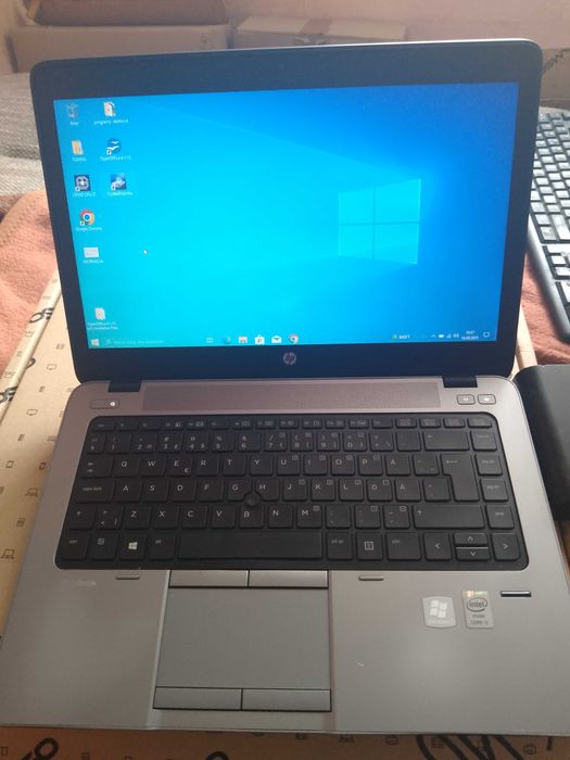 Laptop Hp 820 G1 Intel i5 256 SSD 8ram,stacja dokujaca Win11 Pro gw12m