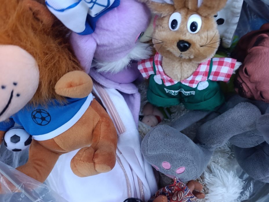 Игрушки мягкие детские бу чистенькие