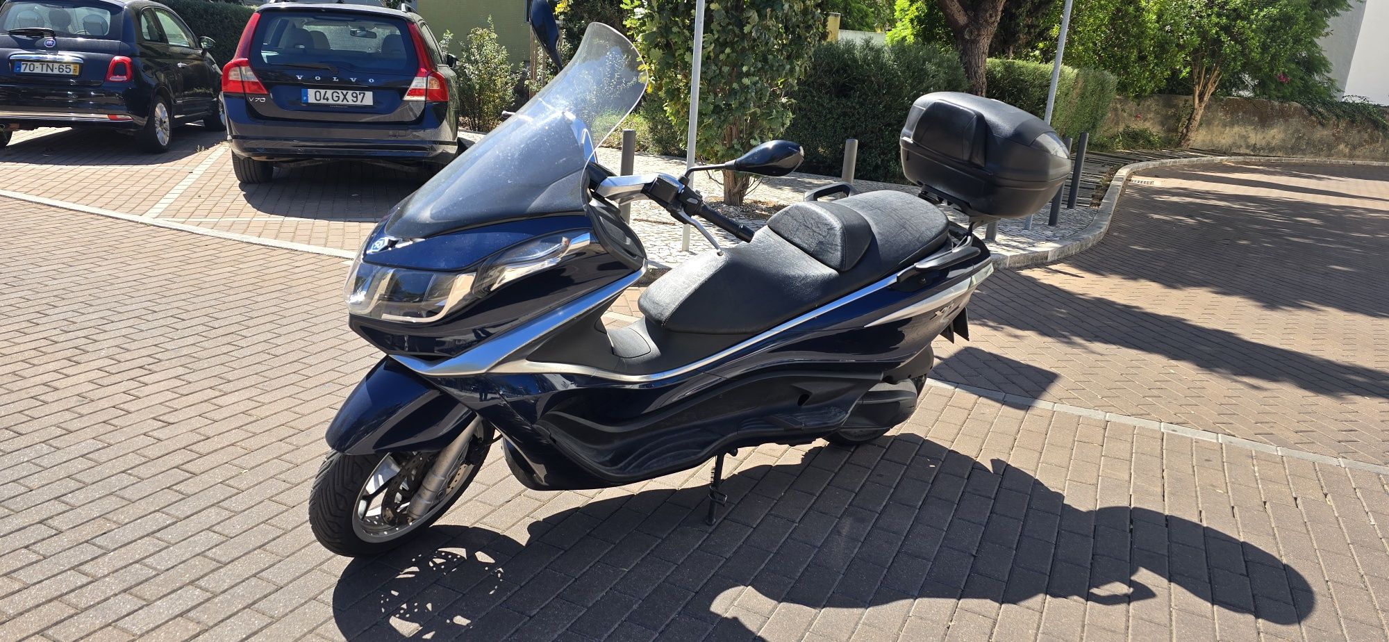 Piaggio x10 350 cilindrada e não paga iuc