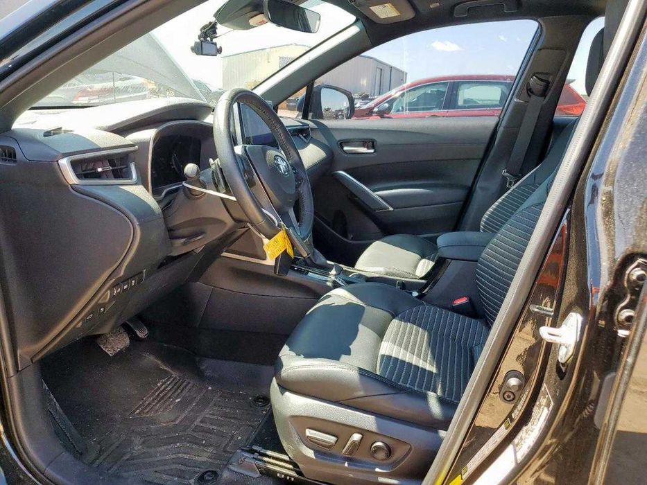 Toyota Corolla Cross 2023, можна з Пдв