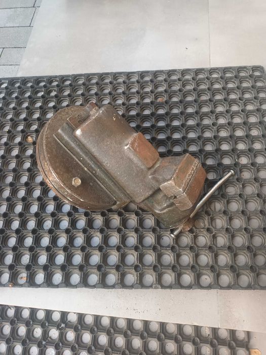 Duże Imadło ślusarskie solidne bardzo ciężkie