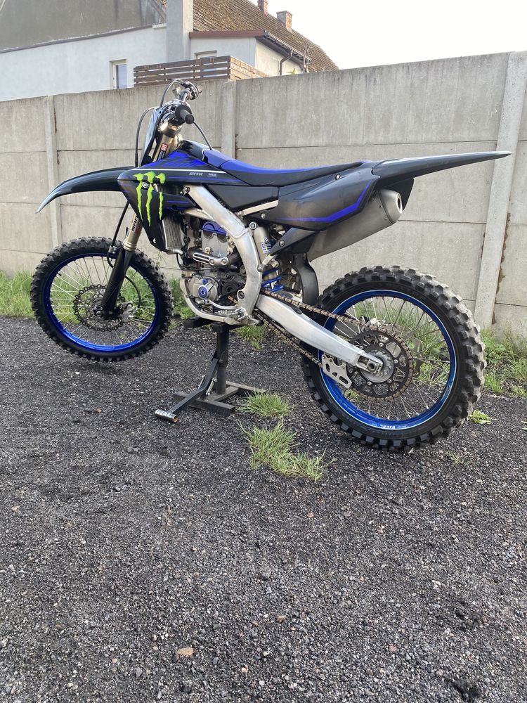 Yamaha YZF 250 Rozrusznik, Wi-fi + film z remontu
