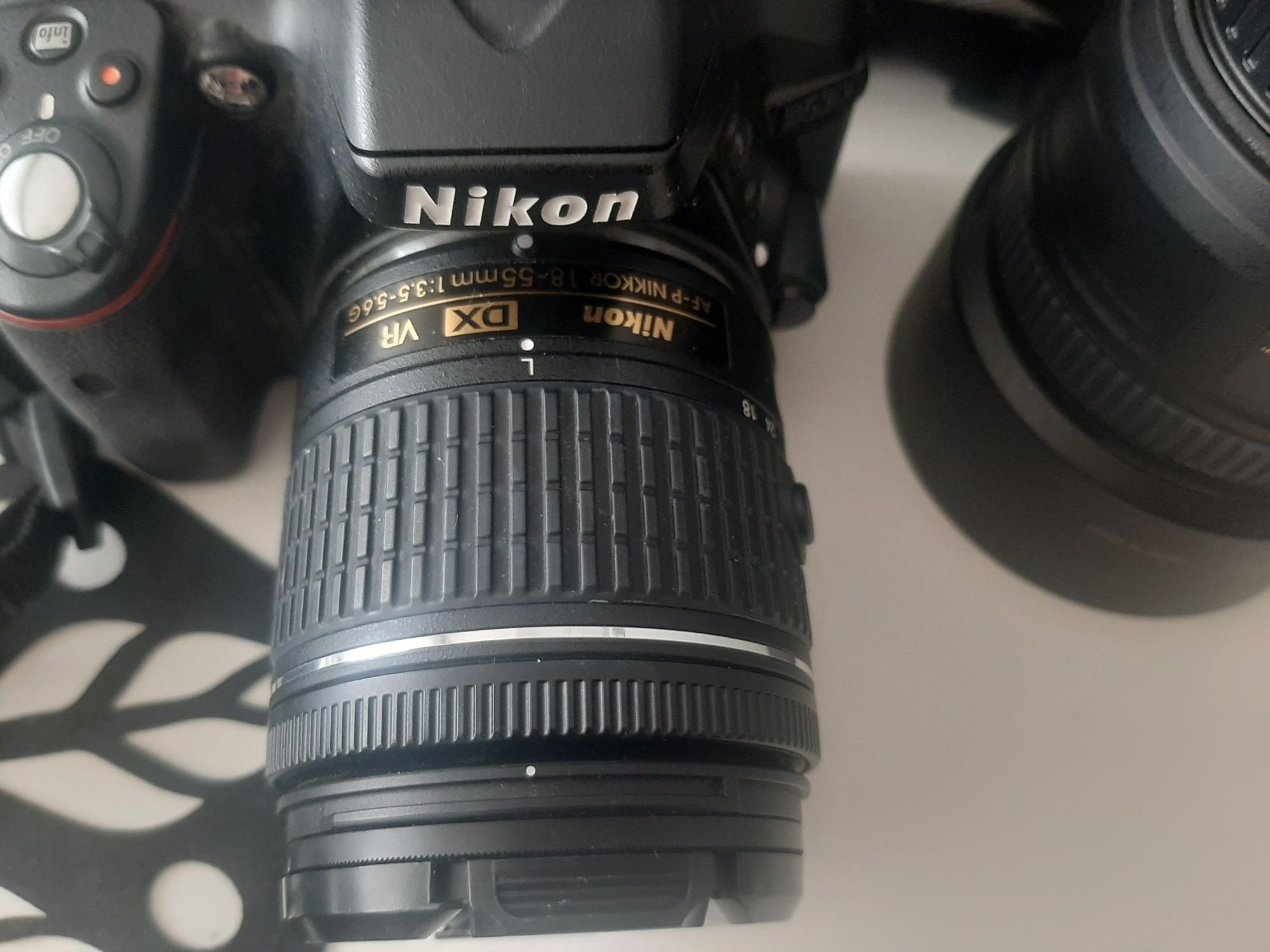 Aparat Nikon D5300 plus dwa obiektywy