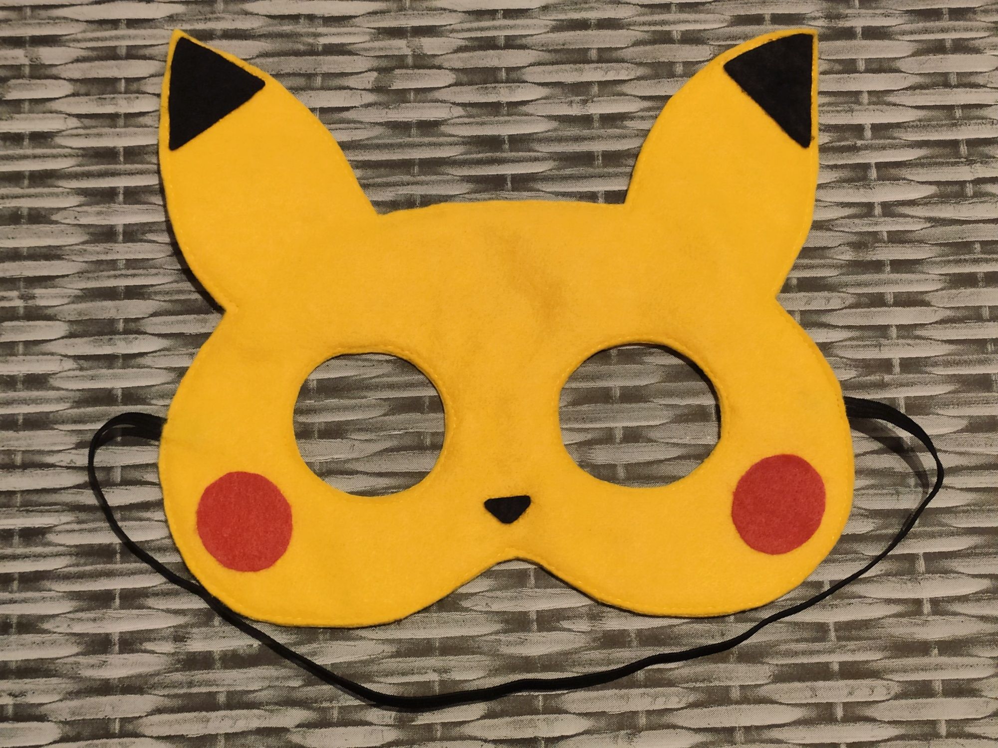 Maska Pikachu pokemon pikachu pikaczu pokemony pokeball strój karnawał