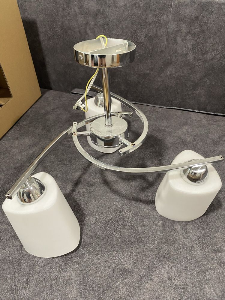 Люстра стельова Victoria Lighting
