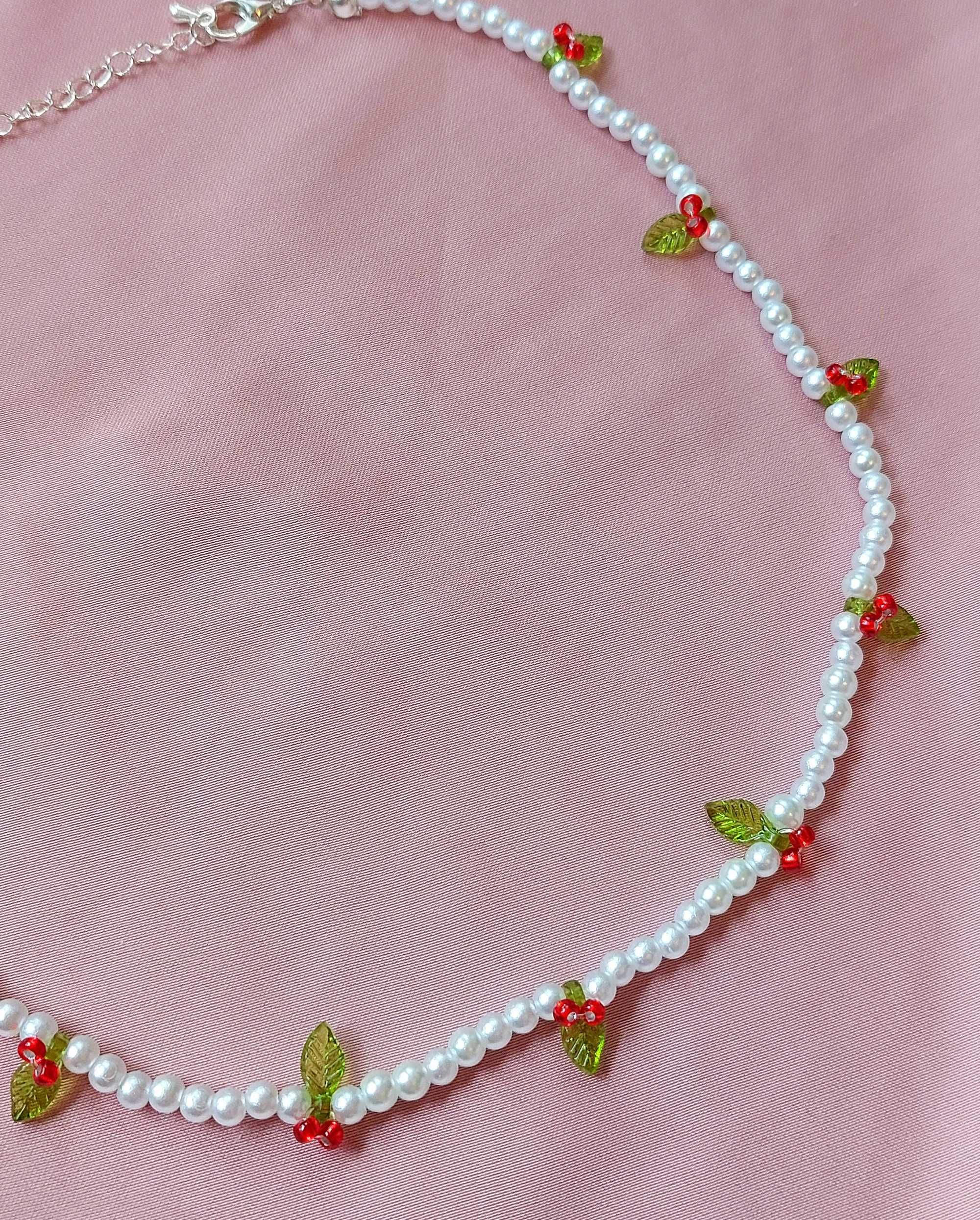 Handmade letni naszyjnik z wisienkami / perły szklane