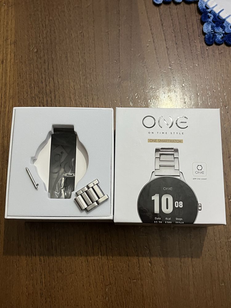 Smartwatch one.