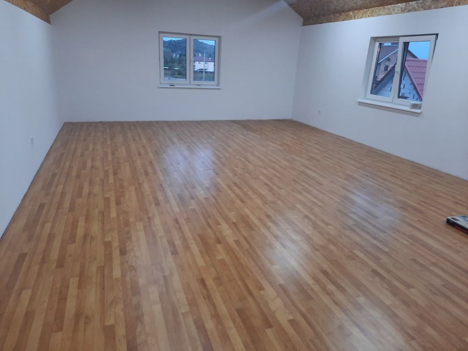 Лінолеум комерційного призначення, укладка, підготовчі роботи.