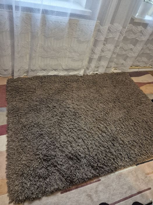 Witam sprzedam dywan 120×170 używany idealnym stanie