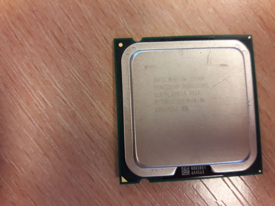 CPU Procesory Intel: Xeon 3040, 5060, Pentium: E5400