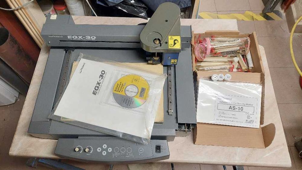 Ploter, grawerka, frezarka EGX-30 ROLAND