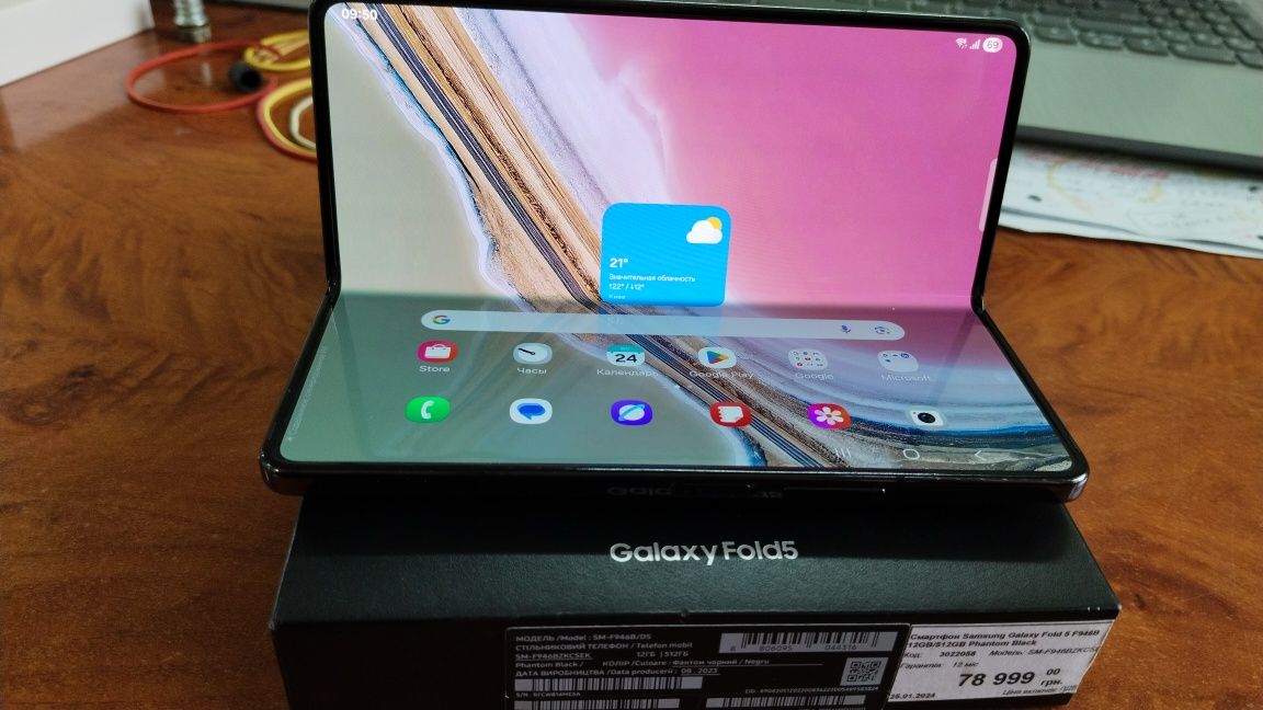 Samsung Fold 5(SM-936B/DS) 12/512 GB;2 сим+е-сим в идеальном состоянии
