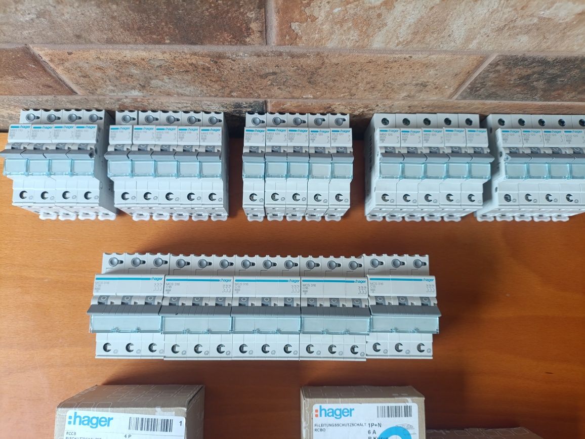 Hager Quick Connect