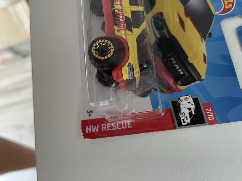 Sprzedam Hot wheels TH
