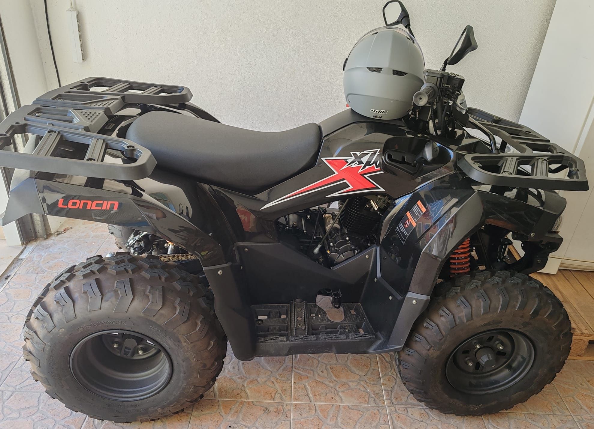 Alugo moto 4 rodas