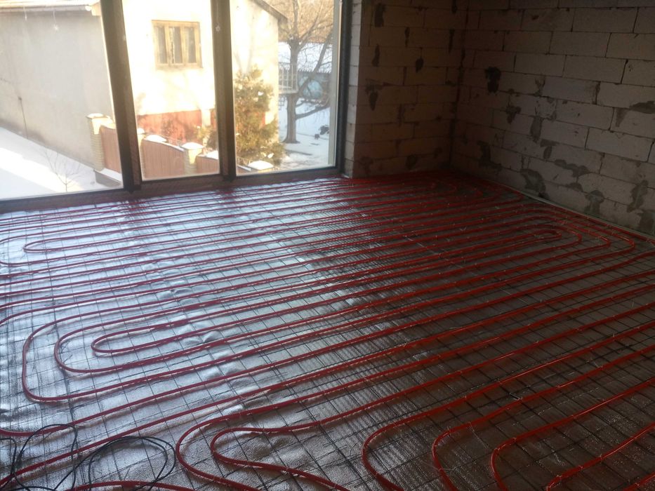 Монтаж отопления , тёплых полов , дымоходов ,тепловых насосов