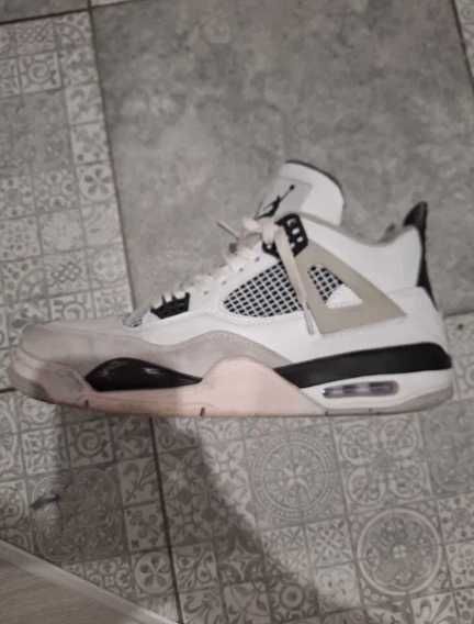 jordan 4 retro Size 38