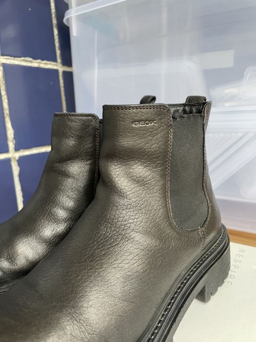Шкіряні челсі черевики Geox 39р