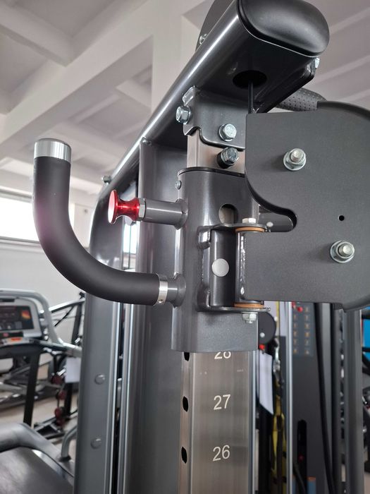 Brama narożna wielofunkcyjna, wyciąg do ćwiczeń i treningu siłowego