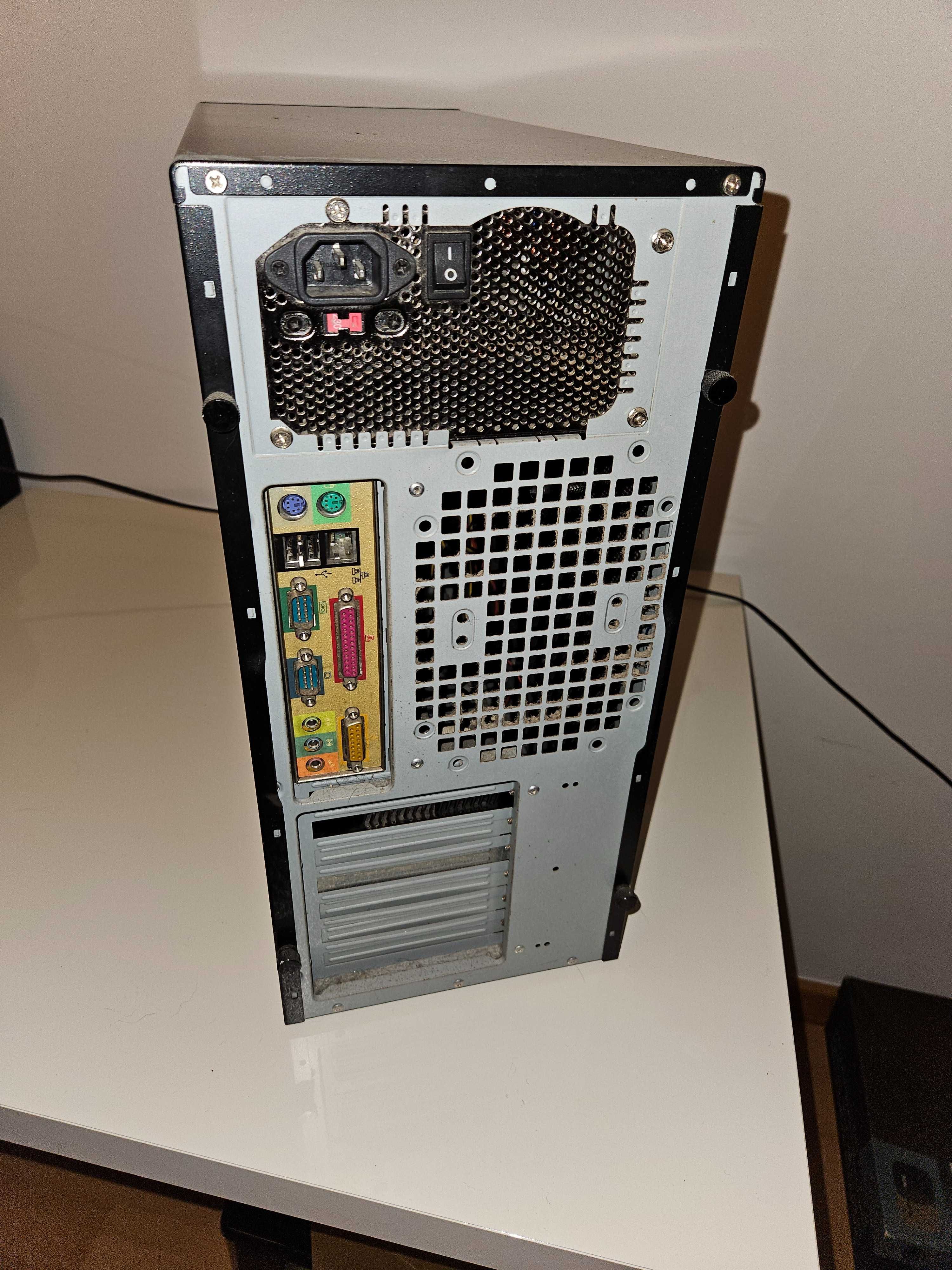 Torre computador