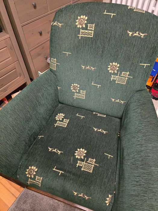 Zestaw wypoczynkowy: Kanapa i dwa fotele