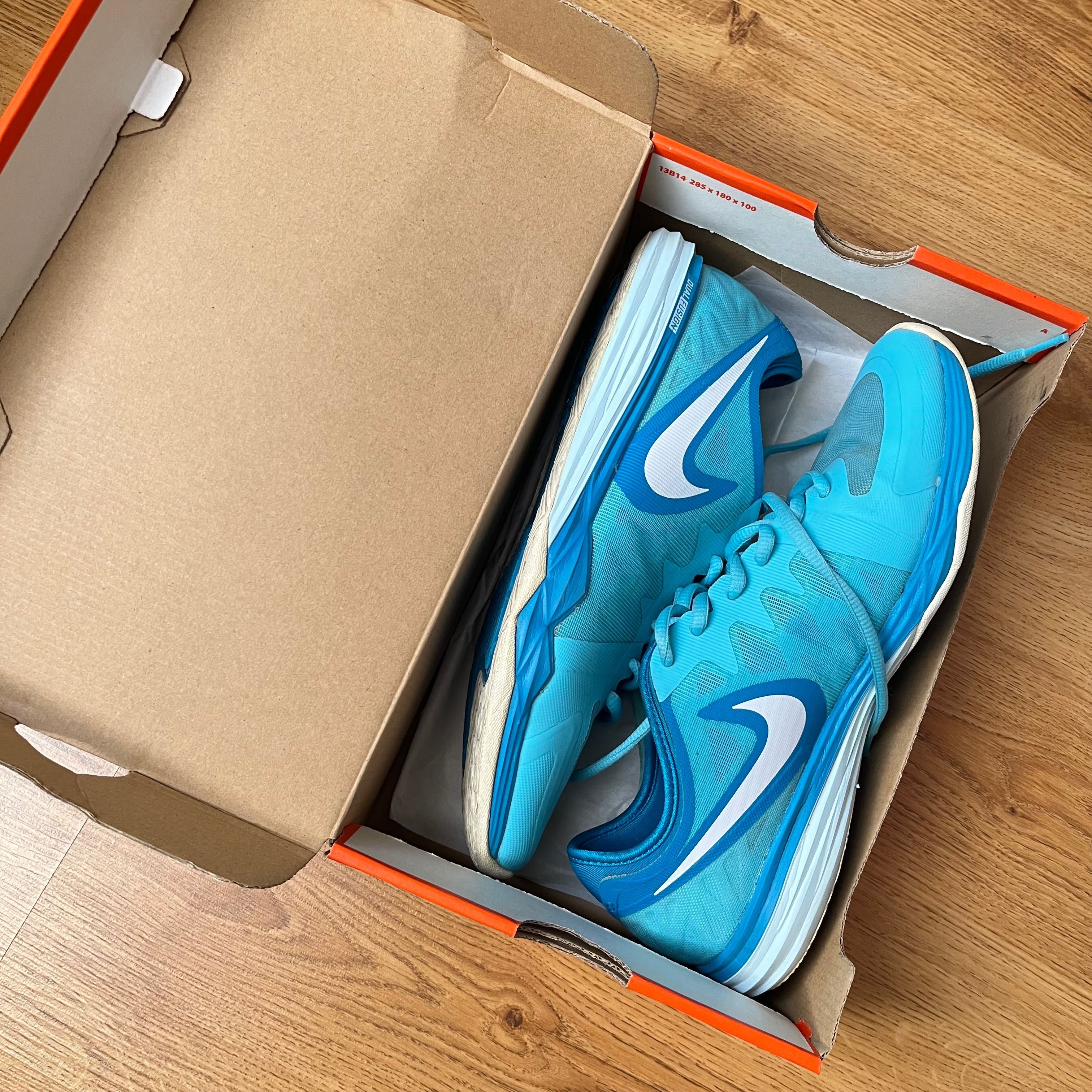 Buty sportowe Nike WMS Dual Fusion rozmiar 39 używane