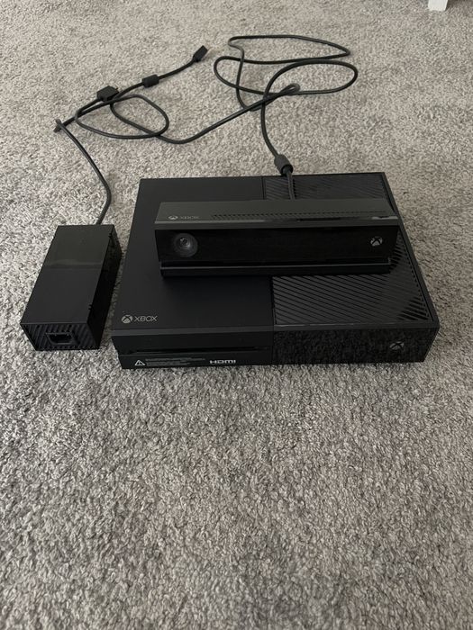 Xbox one + kinect + kontroler + gry