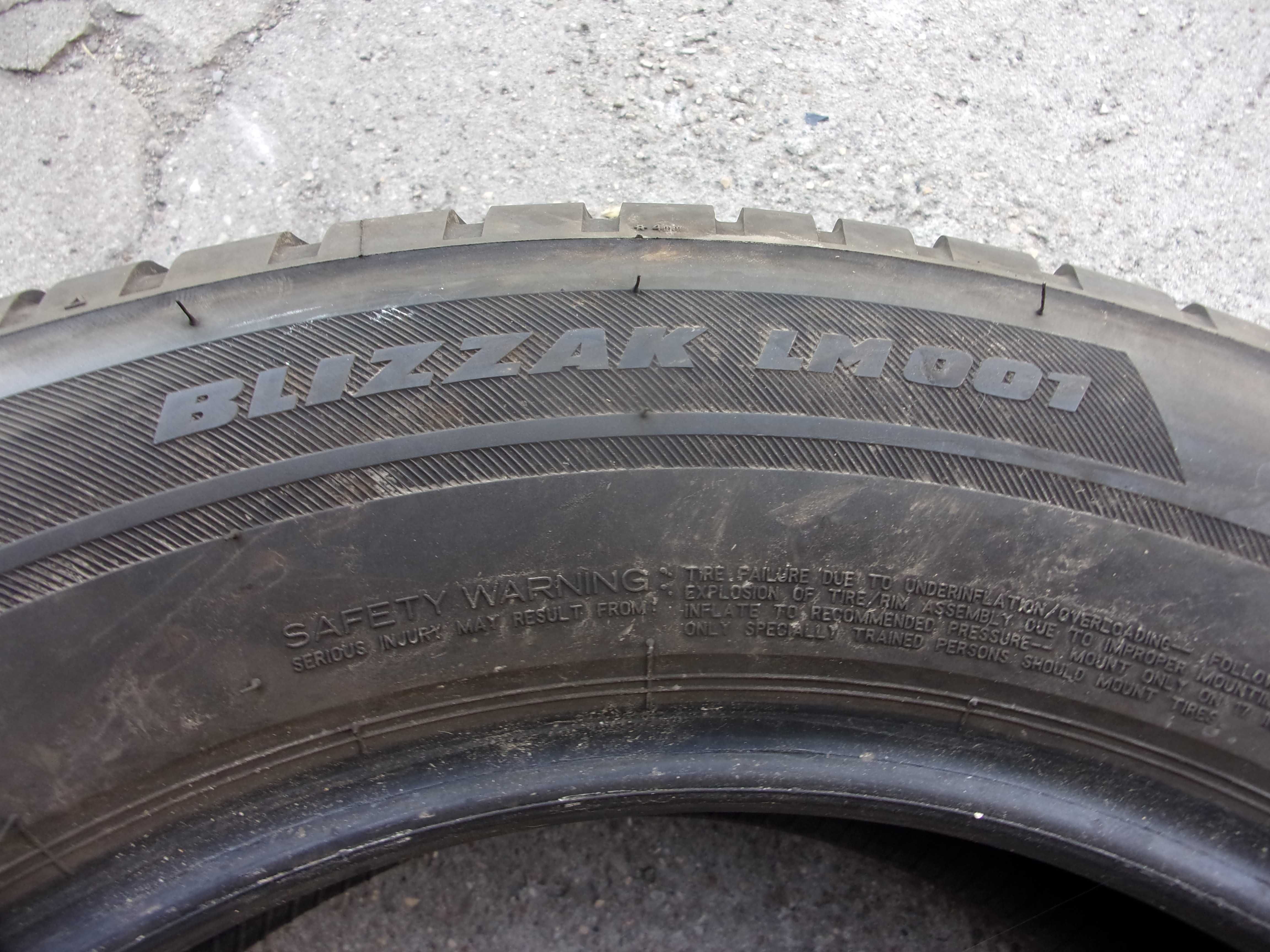 Bridgestone Blizzak LM001   215/65/17 99H z 2019r ładne!