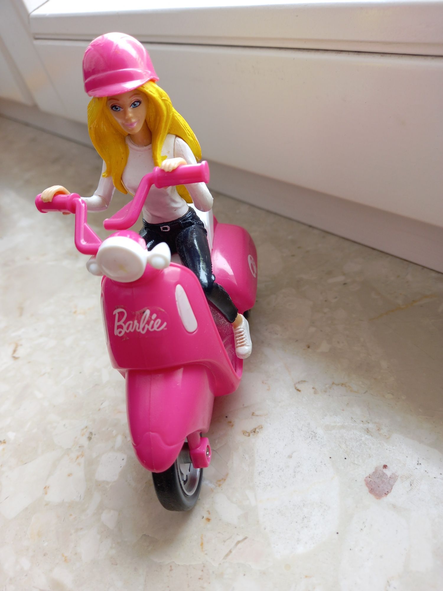 Orginalna Barbie na Skuterze Mattel napęd dla dziewczynek S.ldealny