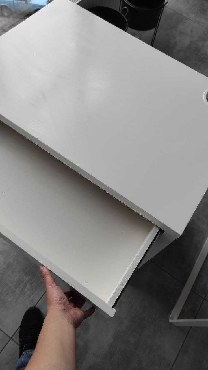 IKEA MICKE Письмовий стіл, білий, 73х50 см.