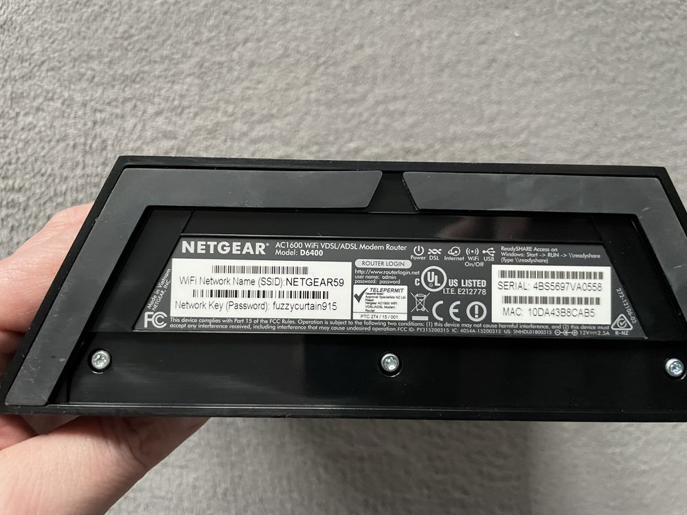 Router ADSL Netgear D6400