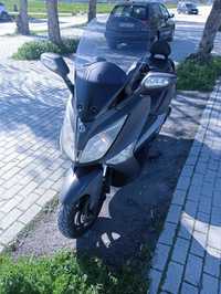 SYM GTS 125i 2012