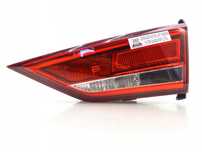 LAMPA PRAWA PRAWY TYŁ TYLNA W KLAPĘ KLAPY AUDI A3 8V LIFT SEDAN 8V5945076