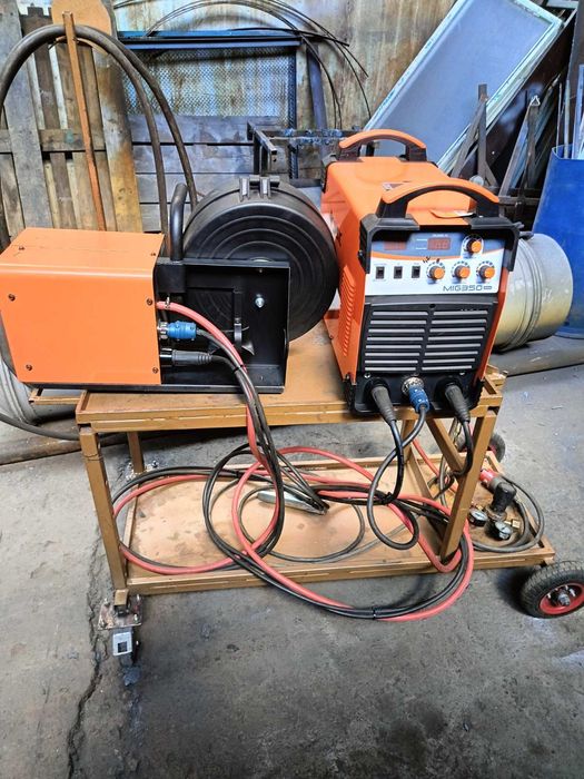 Зварювальний апарат Jasic