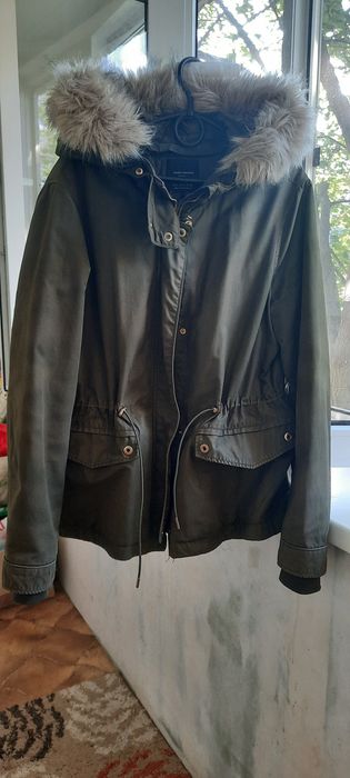 Куртка Zara  женская