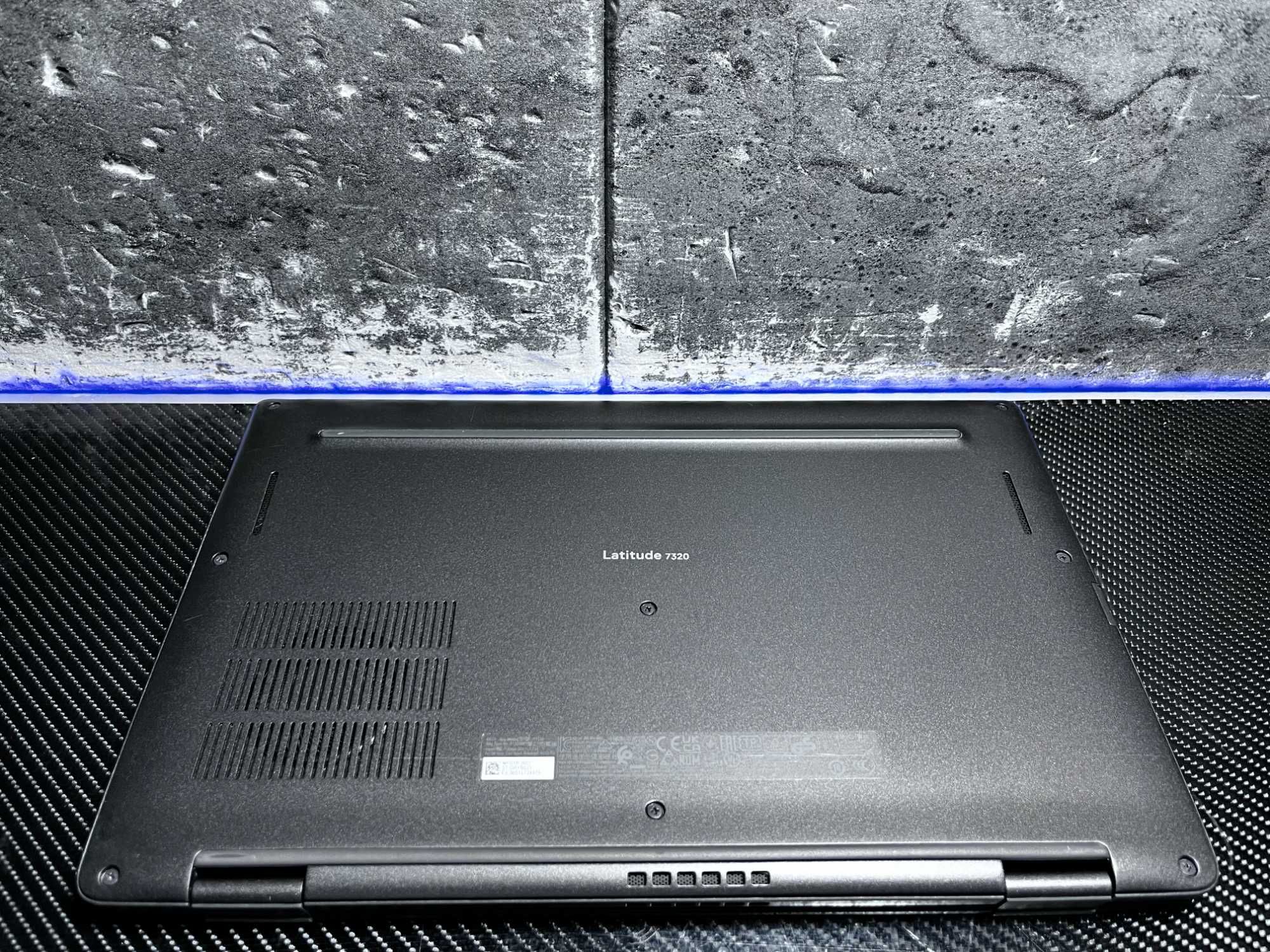 Dell Latitude 7320 i5-1145G7 16GB 256GB SSD FHD IRIS Xe W11 Ultrabook