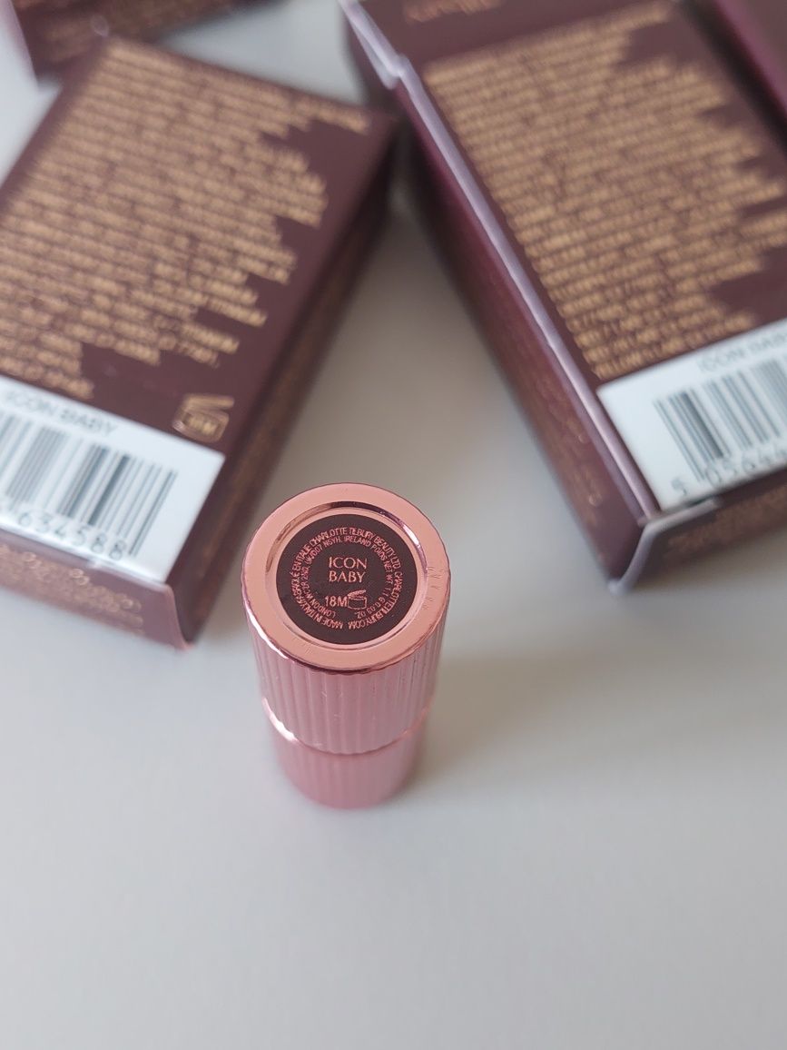 Помада Charlotte Tilbury Icon Baby k.i.s.s.i.n.g 1,1 г