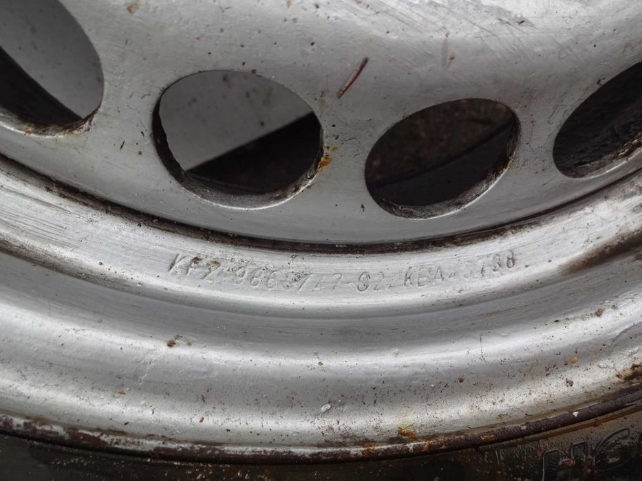 Mercedes Vito Sprinter koła felgi 16 zimowe opony 215/60/16 ET42#5x112