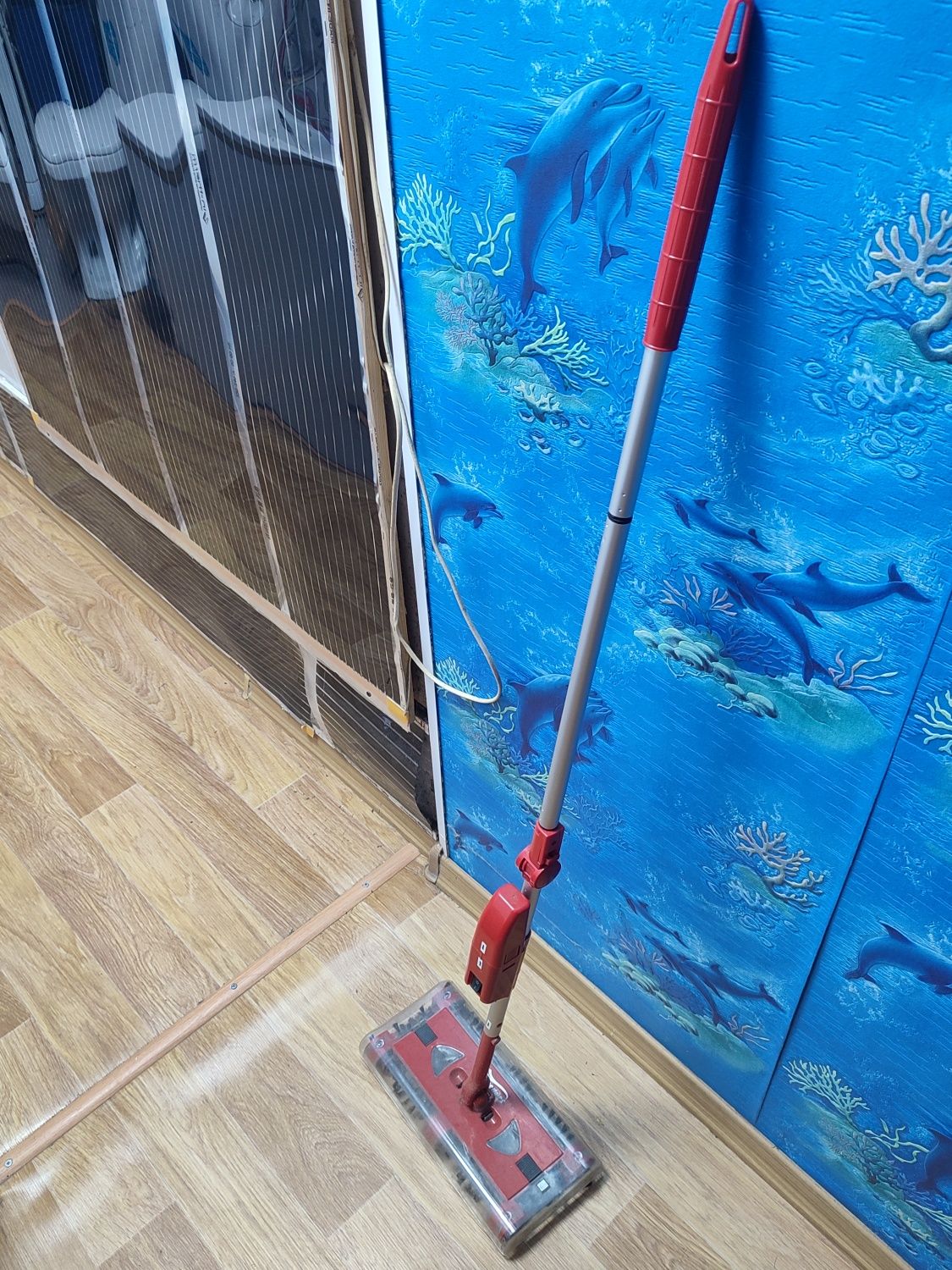 Електровіник Swivel Sweeper