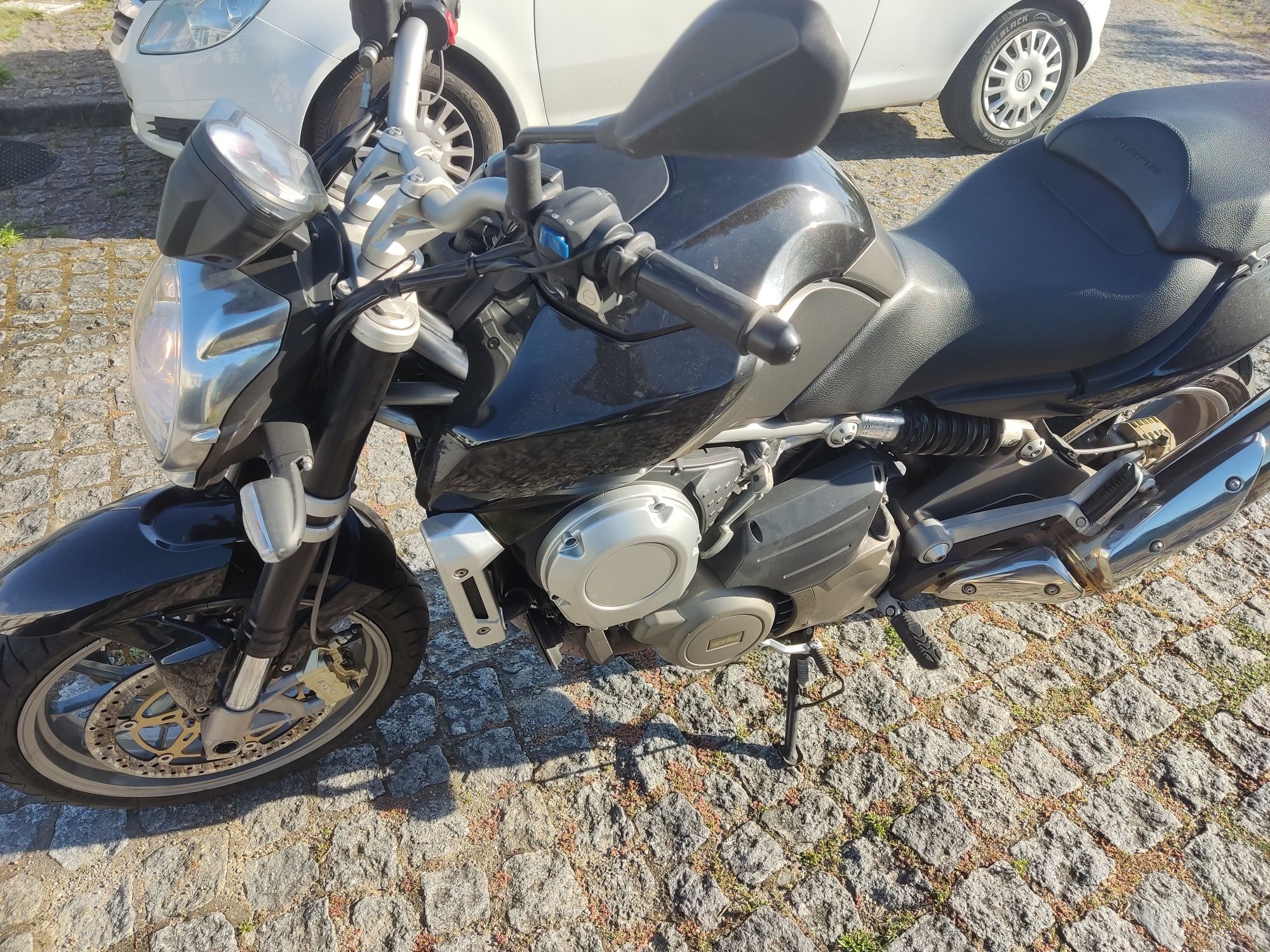 Aprilia Mana 850