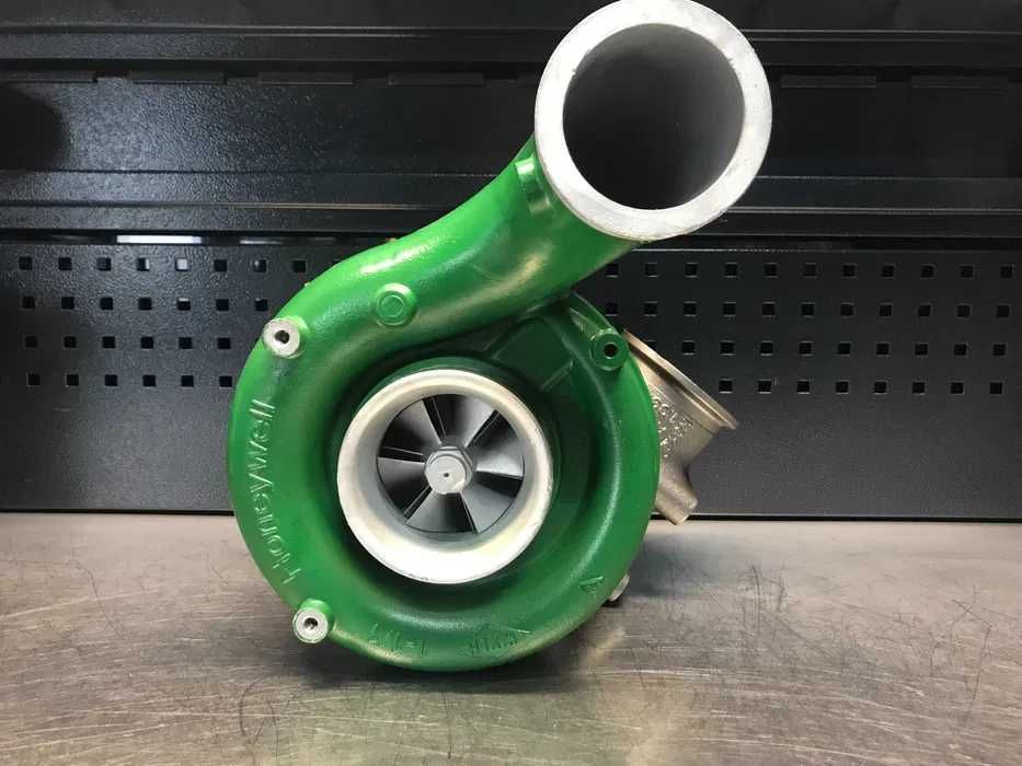 Turbosprężarka John Deere Regenerowana RE534538