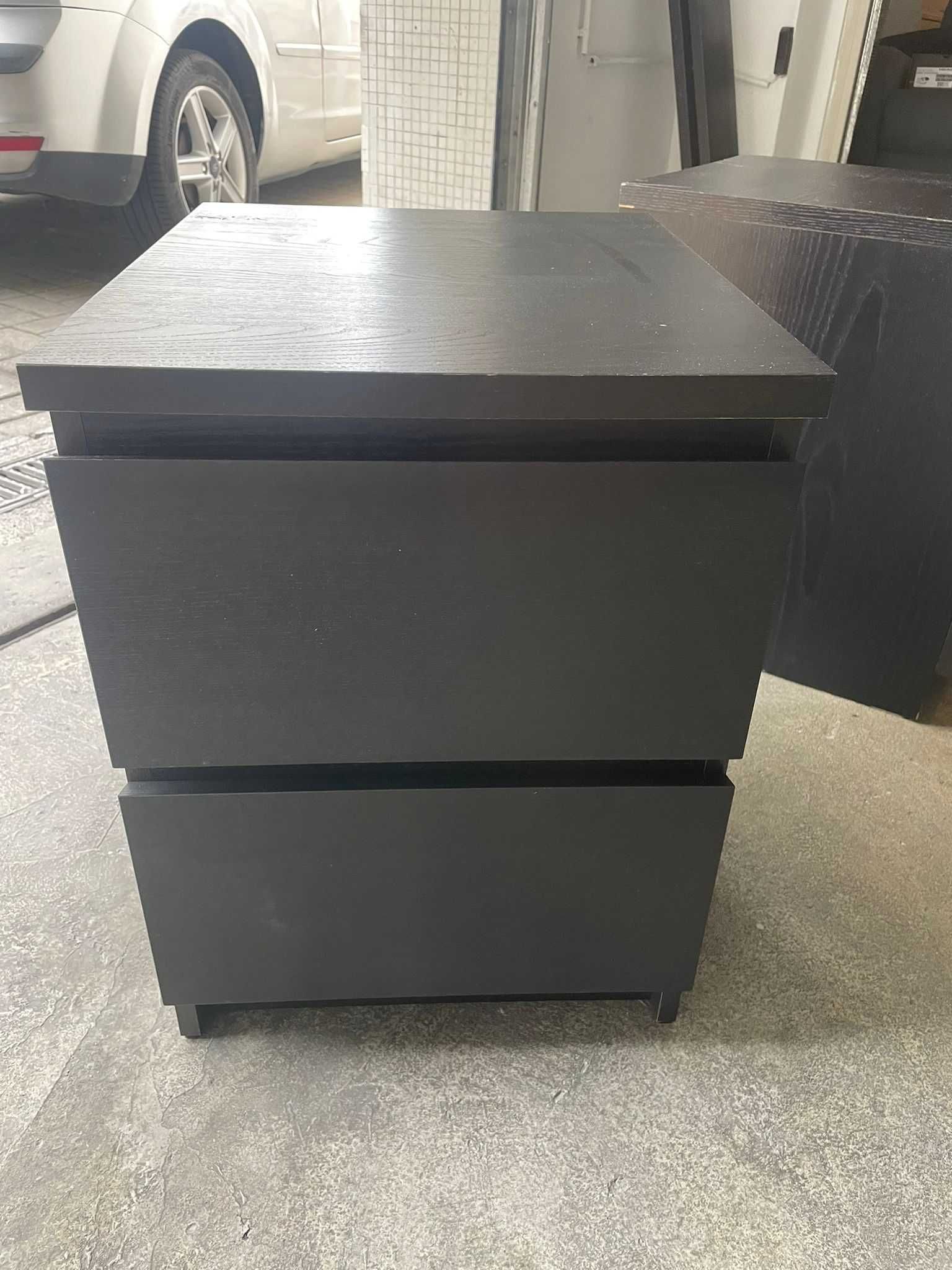 Mesinha Cabeceira IKEA MALM