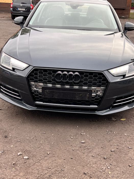 Ауди А4 2016 рік