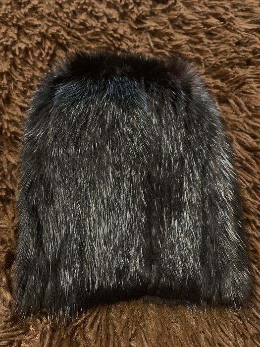 Продам норкову шапку! Нова!